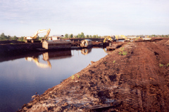 MRP-primary-channel-excavation-in-1996 PEATLAND MANAGEMENT IN SOUTH EAST ASIA